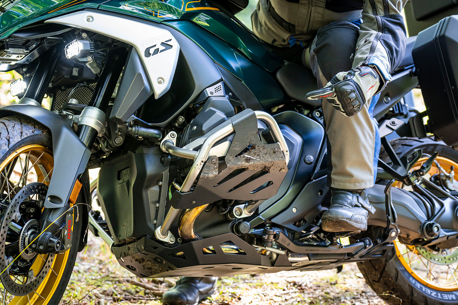 Wunderlich cylinder head protection for original engine protection bar R 1300 GS and GS Adventure