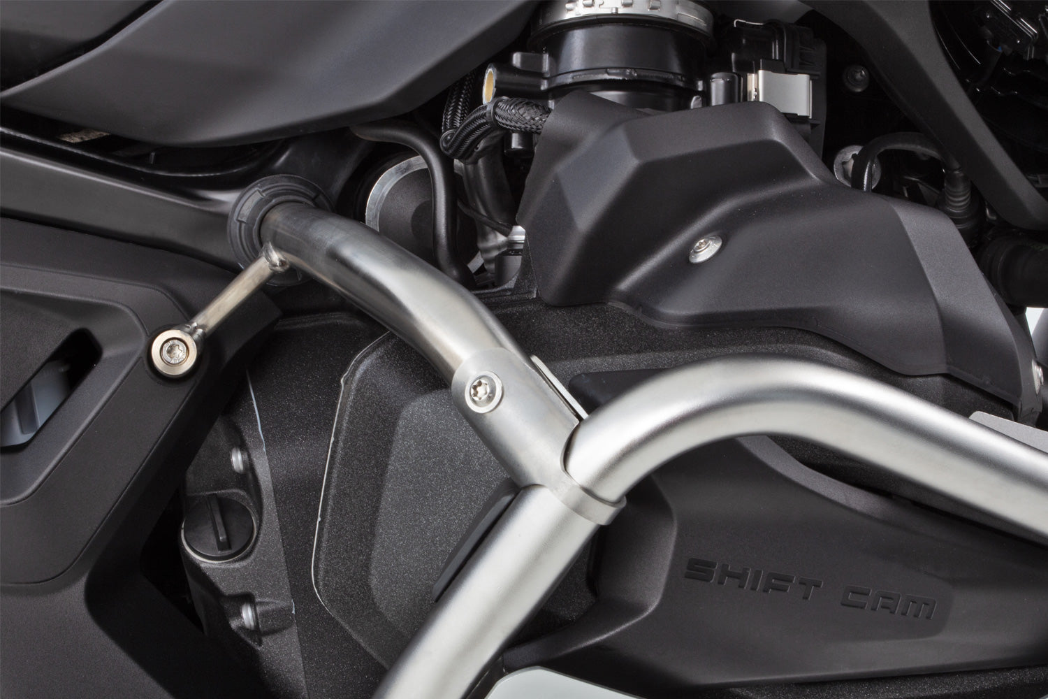 Wunderlich reinforcement bar for the original engine protection bar R 1300 GS and GS Adventure
