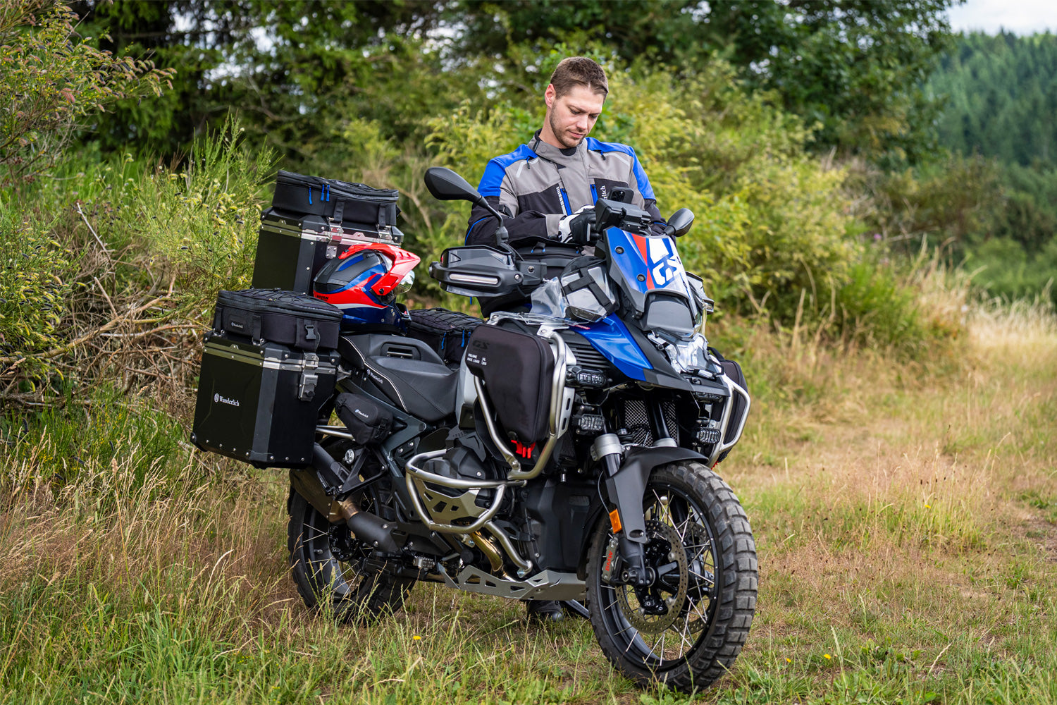 Wunderlich DRYBAG Side Bags for the Frame Panels of the R 1300 GS Adventure