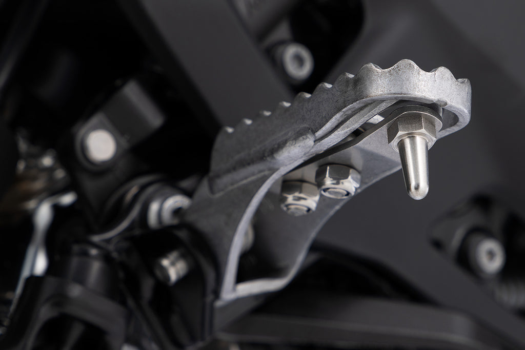 Wunderlich lean angle indicators for the original footrests R 1300 GS