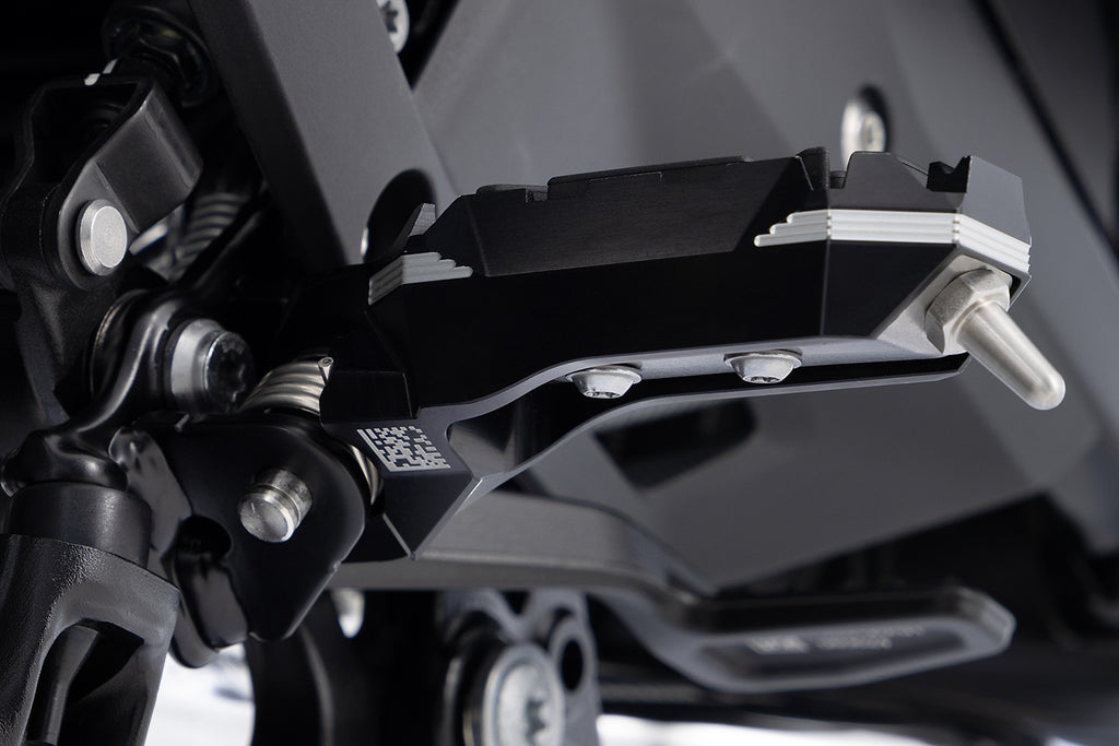 Wunderlich lean angle indicators for the original Option 719  footrests R 1300 GS