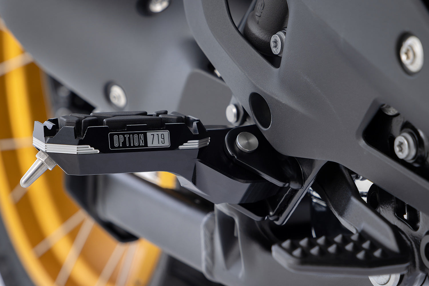 Wunderlich lean angle indicators for the original Option 719  footrests R 1300 GS