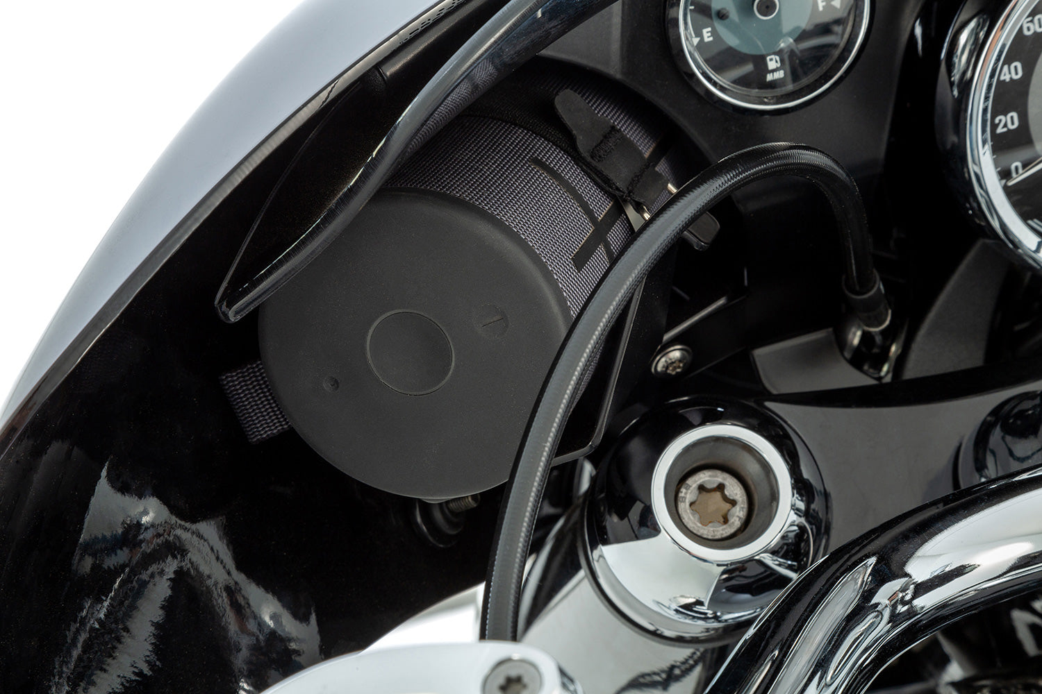 Wunderlich loudspeaker/bottle holder for HIGHWAY cockpit fairing R 18
