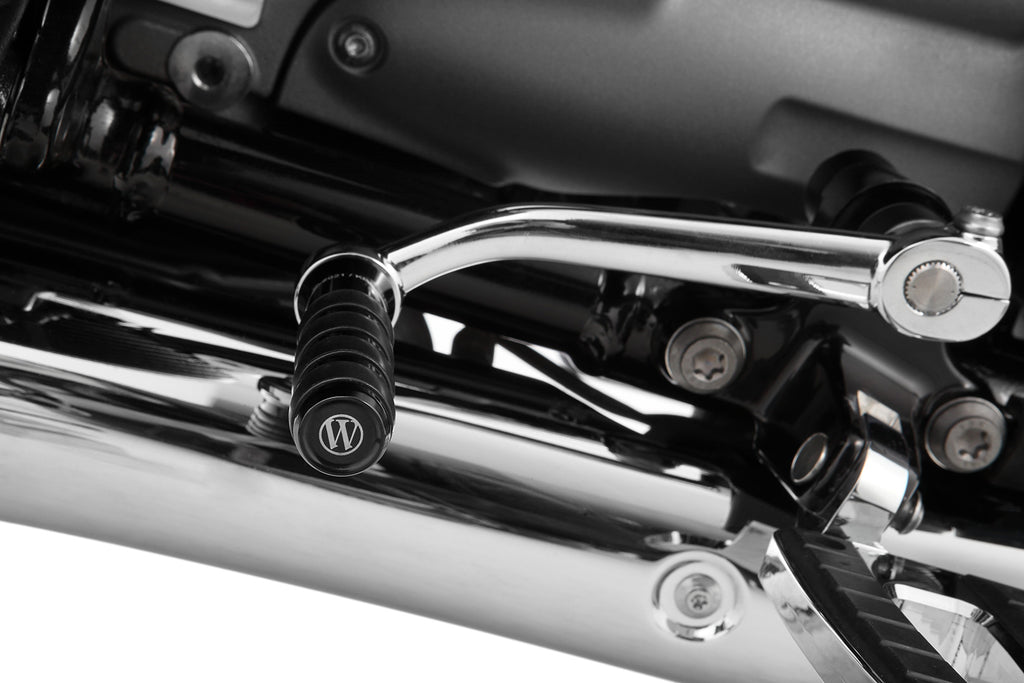 Wunderlich gear-shifter extension for models with footrests