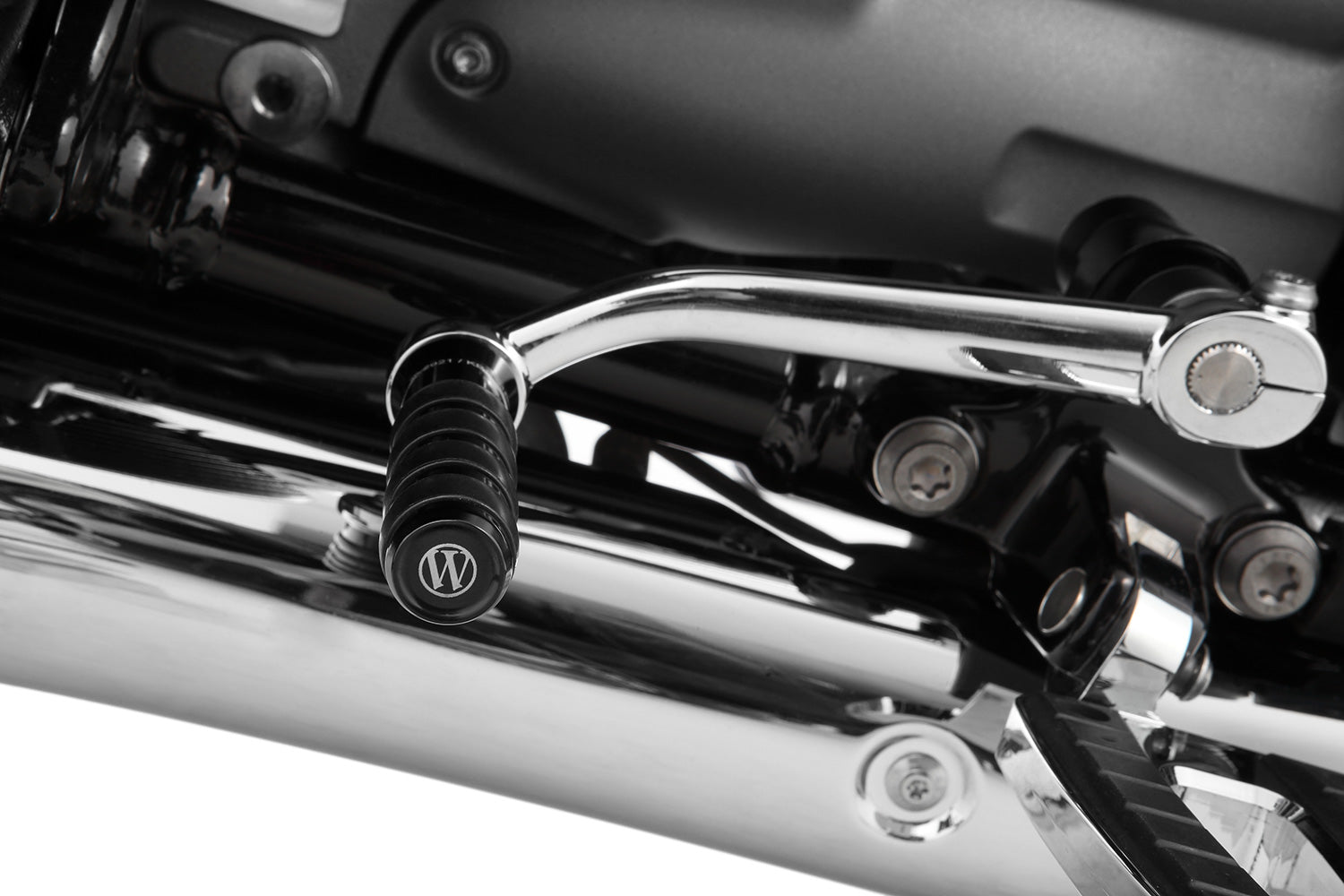 Wunderlich gear-shifter extension for models with footrests