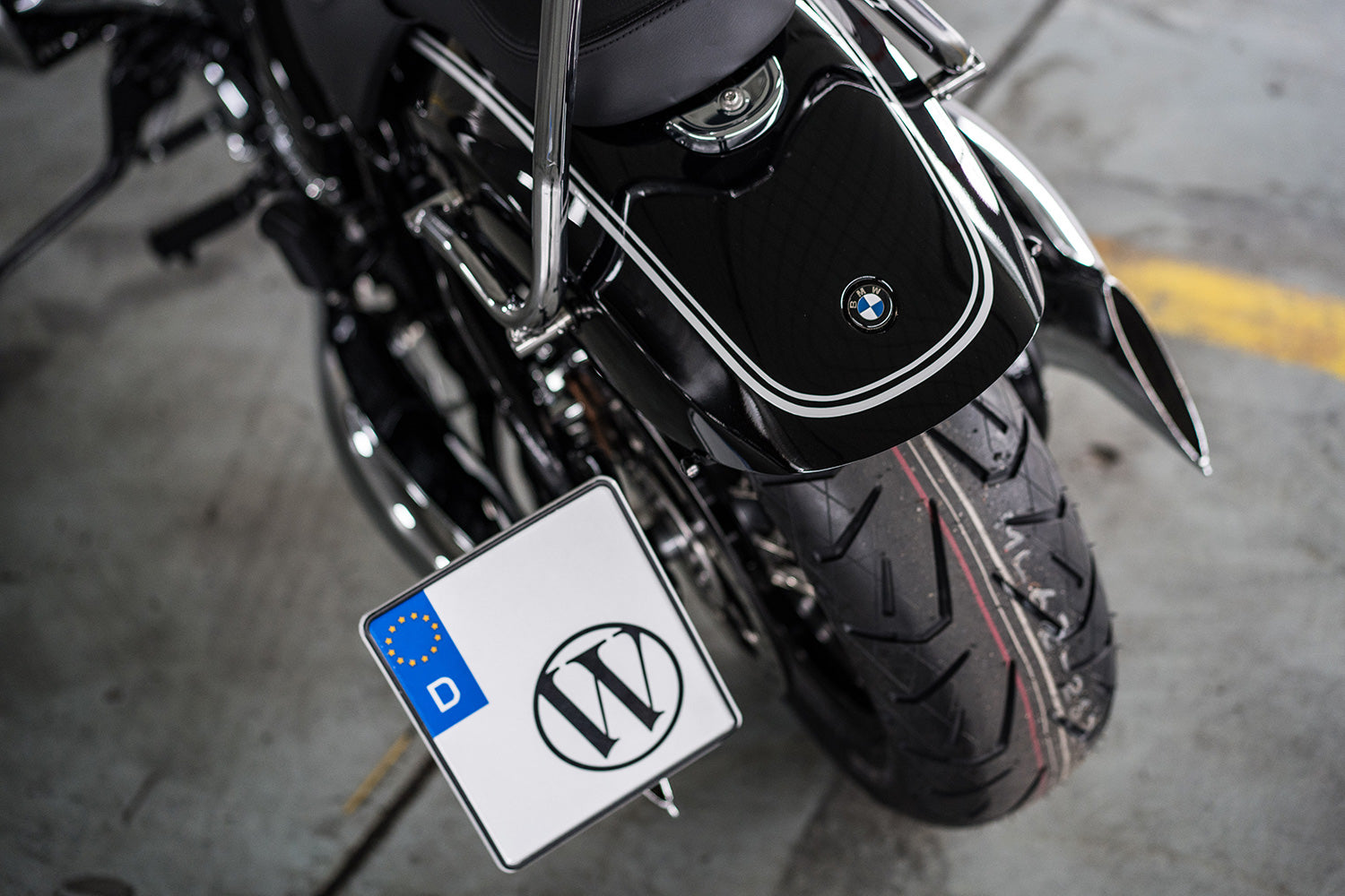 Wunderlich licence plate holder side R 18