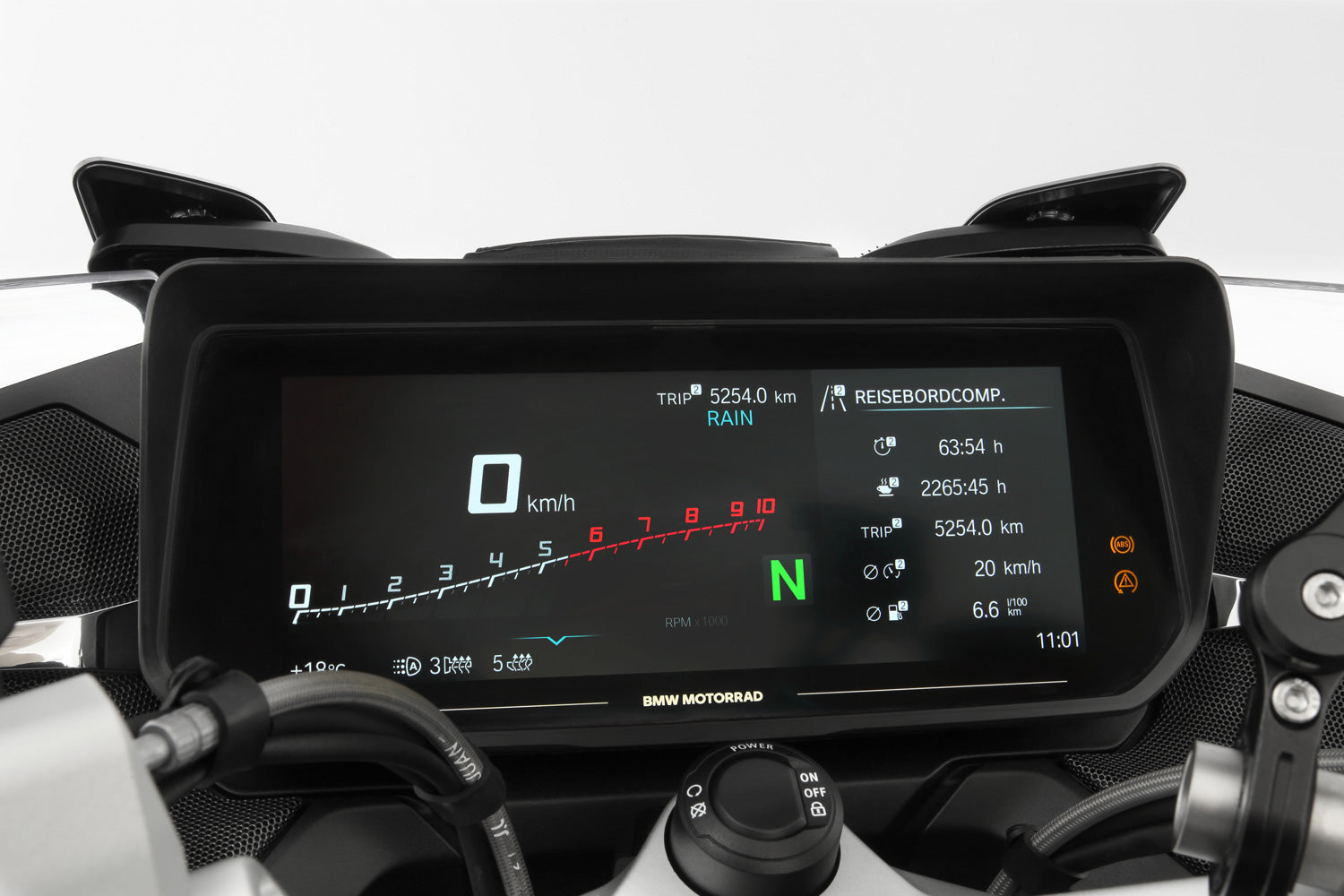 Wunderlich glare shield for TFT 10.25” cockpit