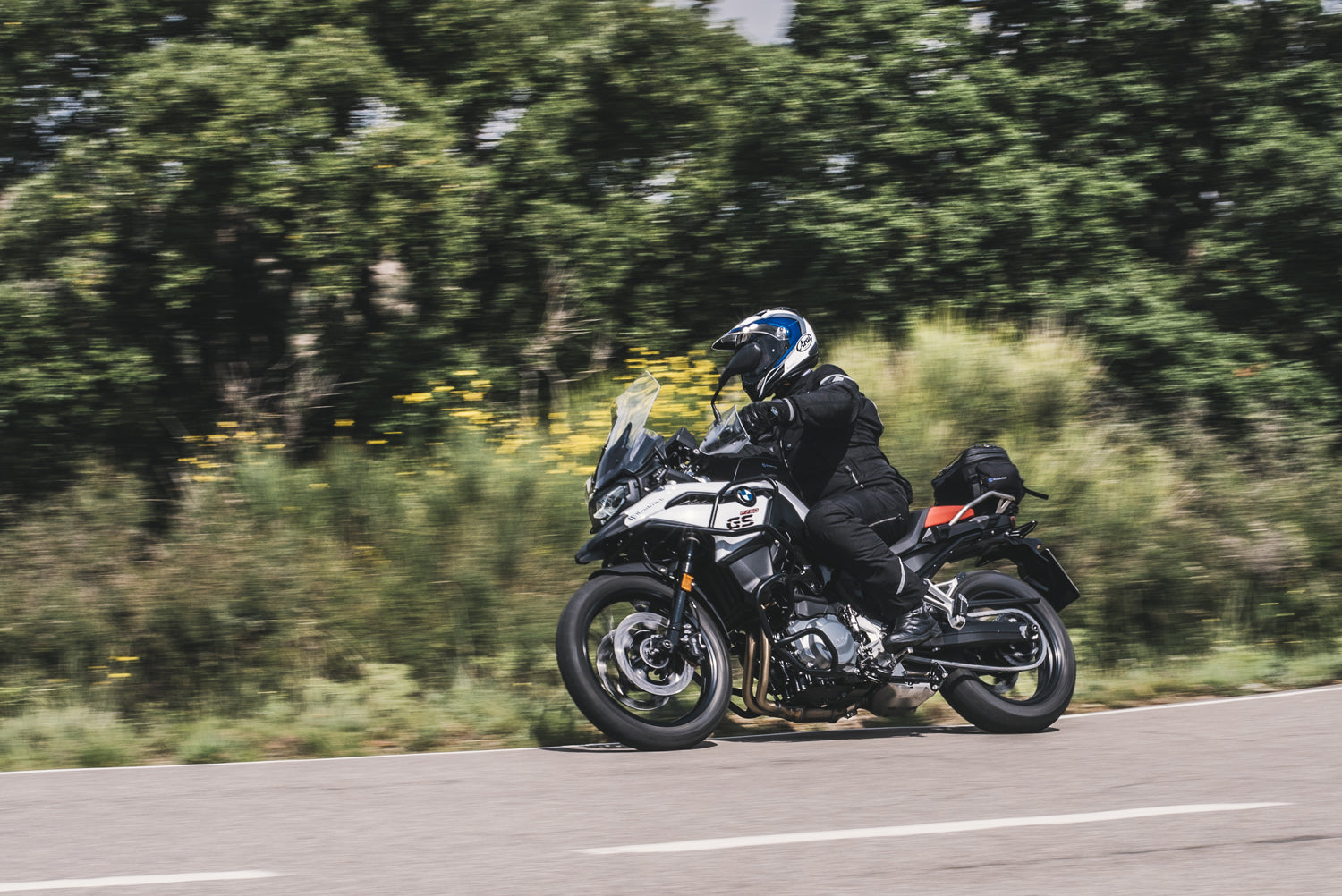 Wunderlich universal device carrier