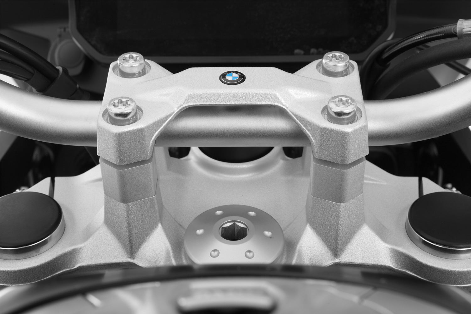 Wunderlich “ERGO” handlebar riser for models without a BMW sat nav F 750 GS / F 800 GS