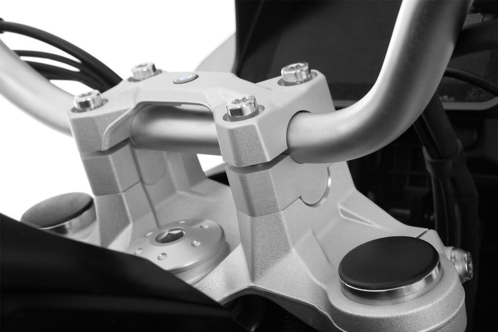Wunderlich “ERGO” handlebar riser for models without a BMW sat nav F 750 GS / F 800 GS