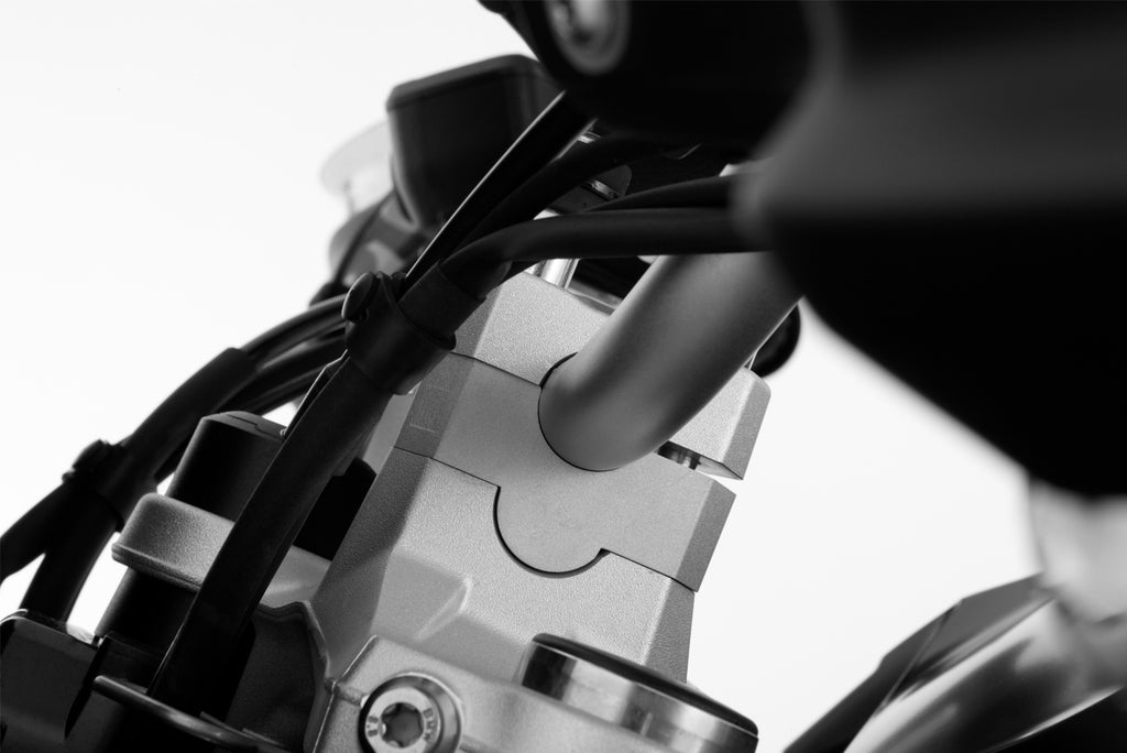 Wunderlich ERGO handlebar riser for models with BMW sat nav F 750 GS / F 800 GS