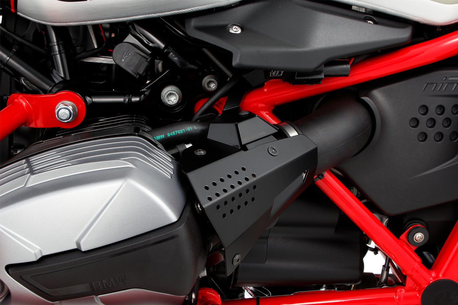 Wunderlich fuel injection system cover