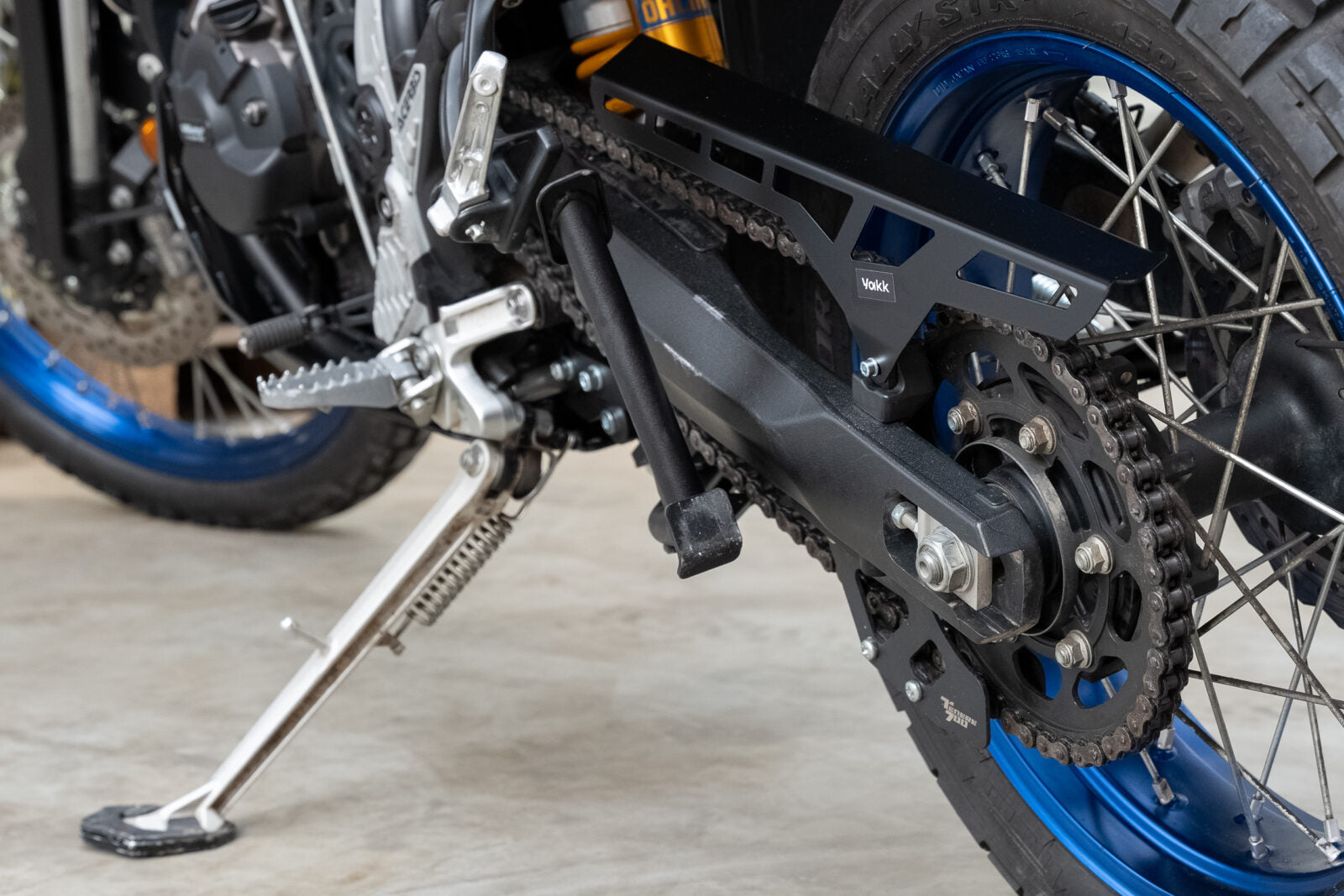Yakk EXP Chain Guard Black