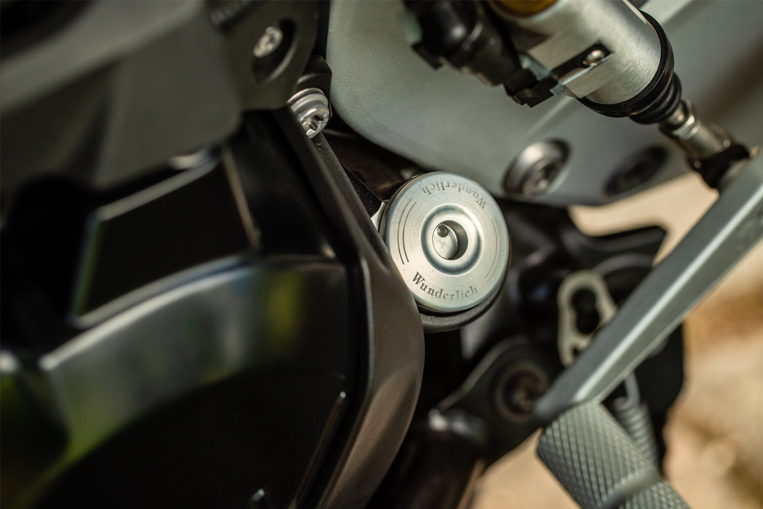 Wunderlich secure oil plug with dipstick