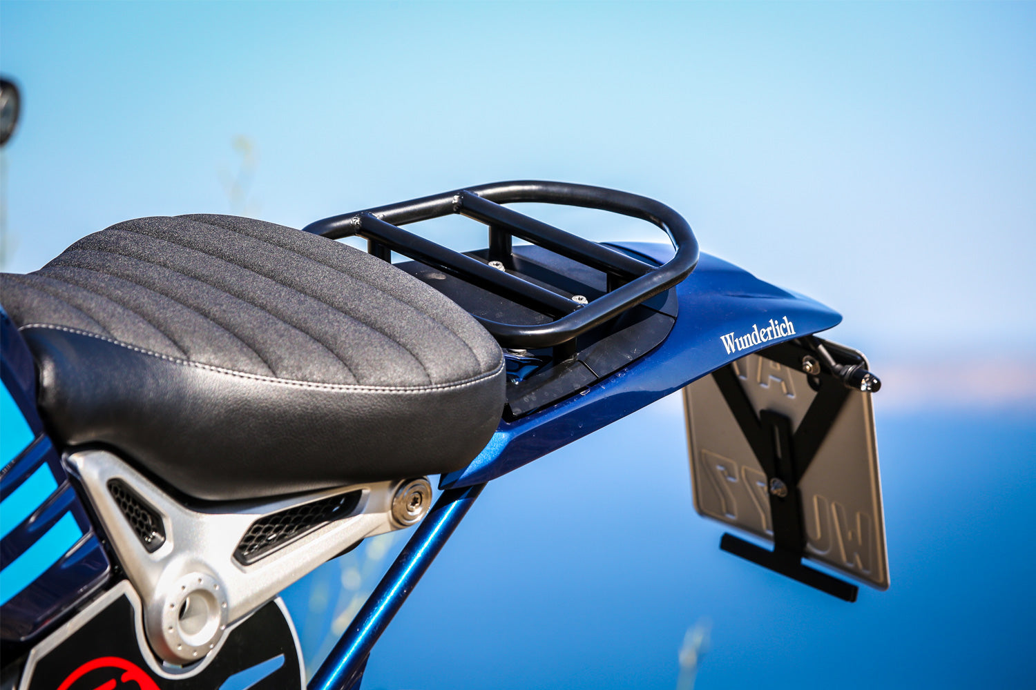 Wunderlich “Enduro” tail conversion with rear light
