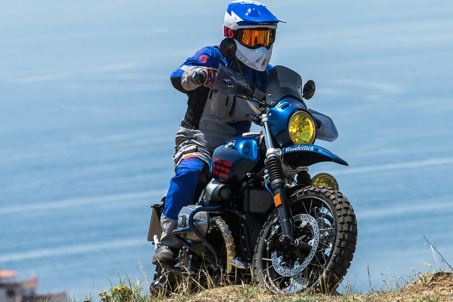 Wunderlich “Enduro” tail conversion with rear light