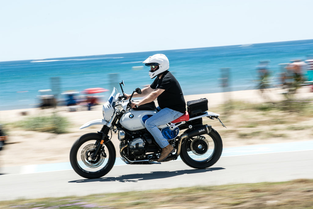 Wunderlich “Enduro” tail conversion with rear light
