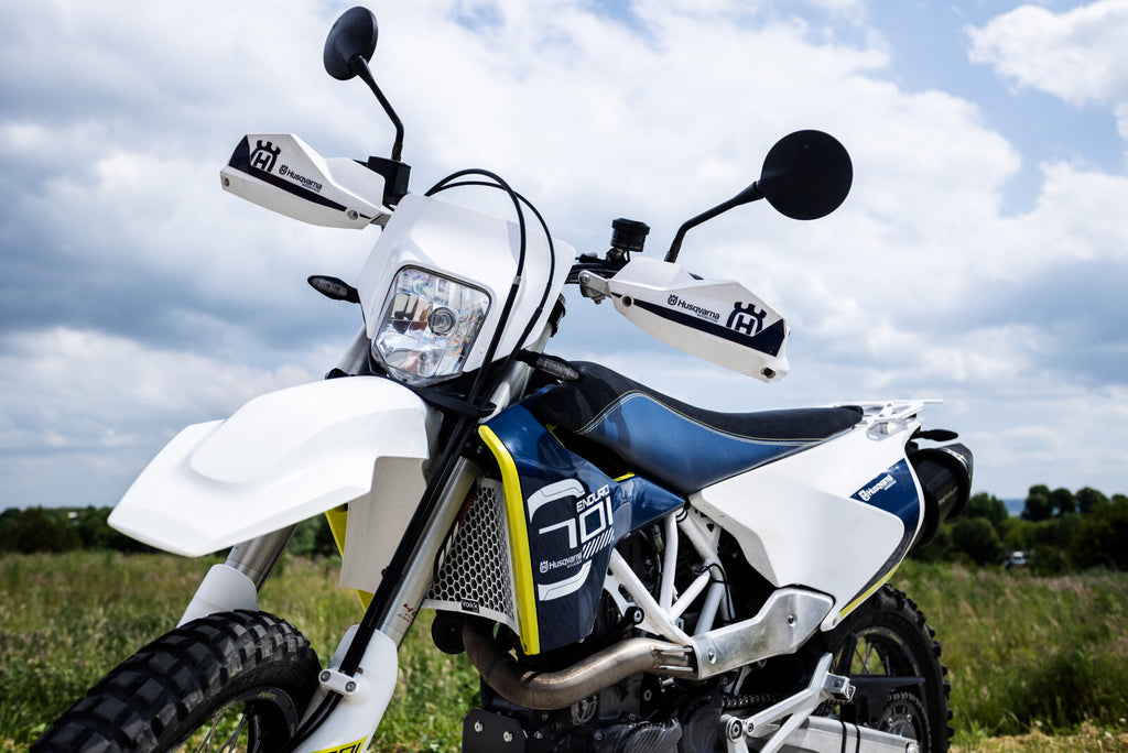 Yakk EXP Radiator Guard Satin