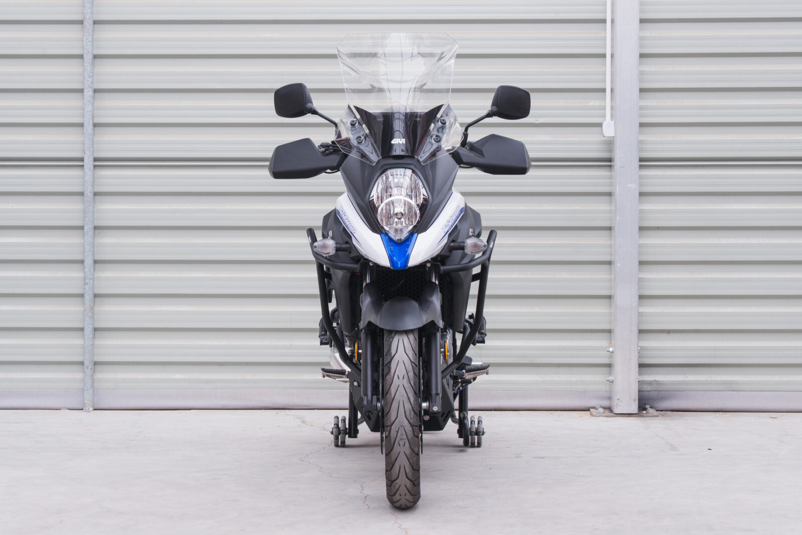 Yakk EXP Crash Bar Black