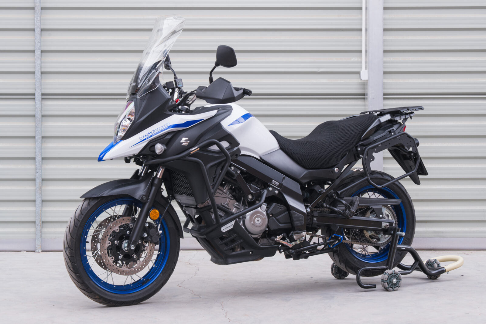 Yakk EXP Crash Bar Black