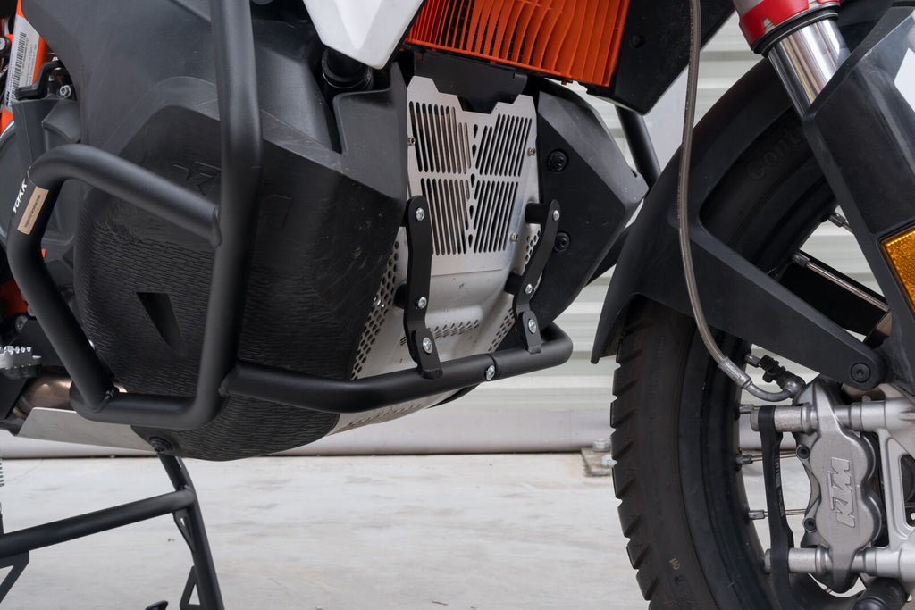 Yakk EXP Lower Crash Bar Black