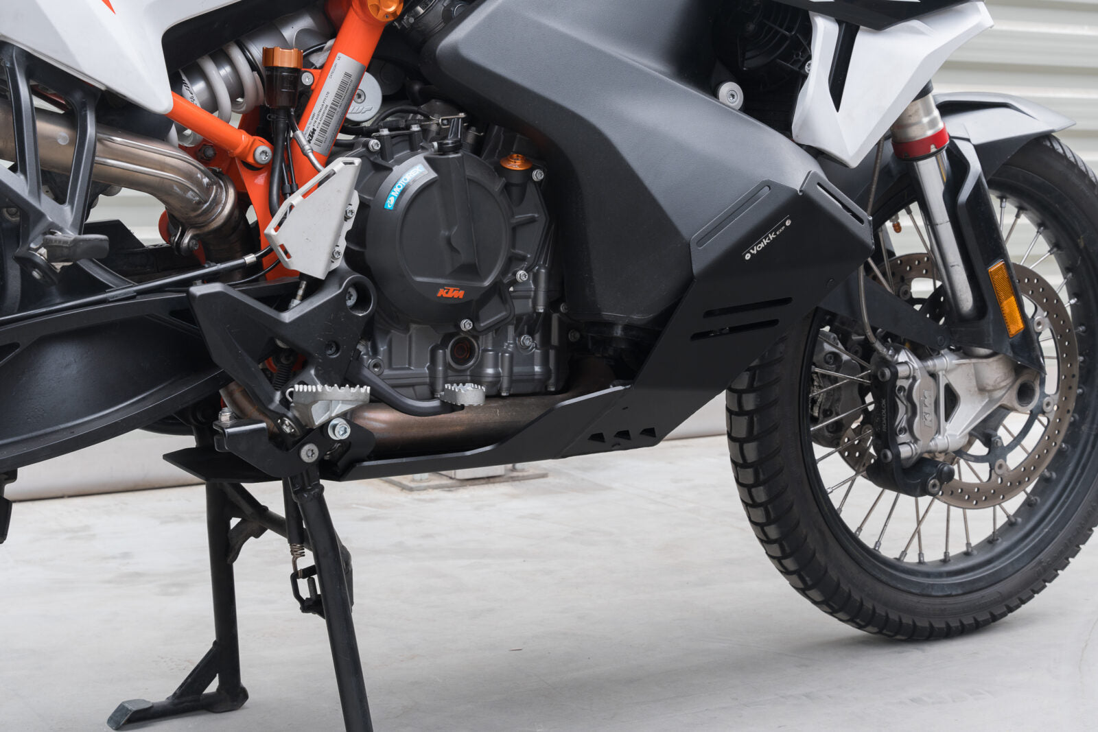 Yakk EXP Engine Guard Black