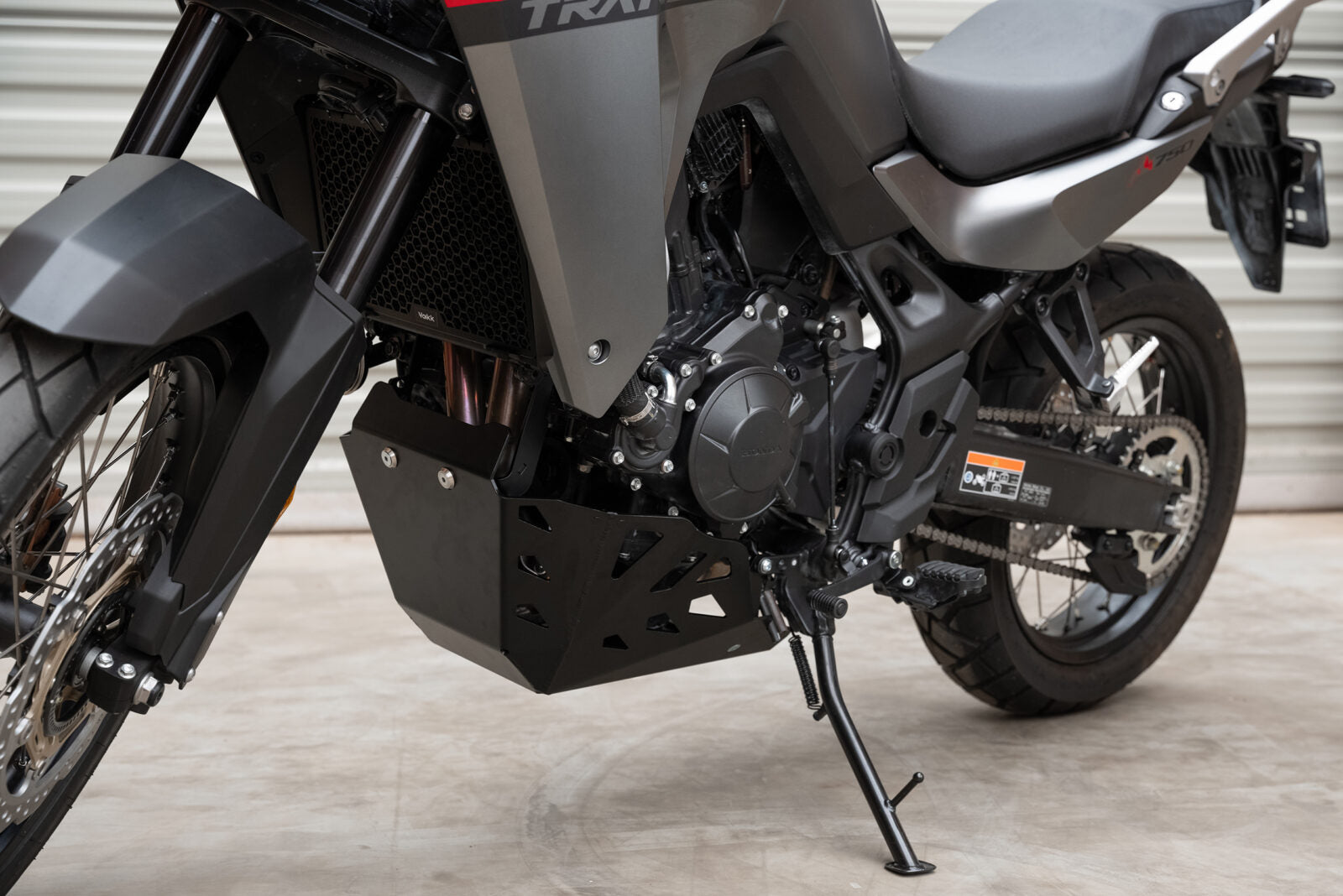 Yakk EXP Engine Guard Black