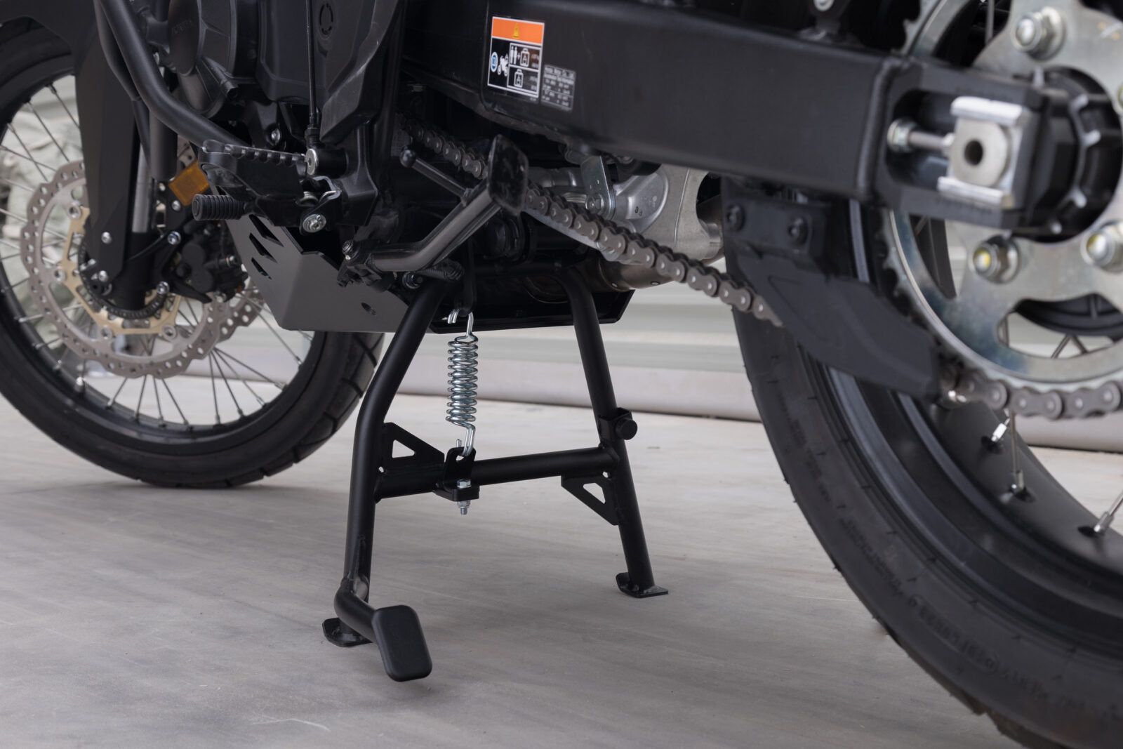 Yakk EXP Centre Stand Black