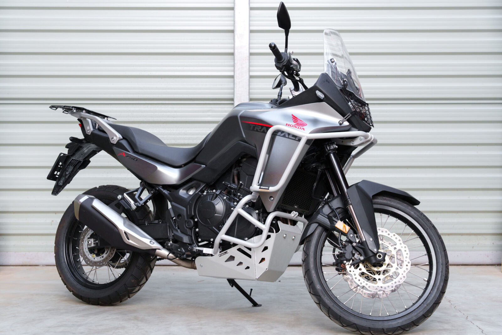 Yakk EXP Lower Crash Bar Silver