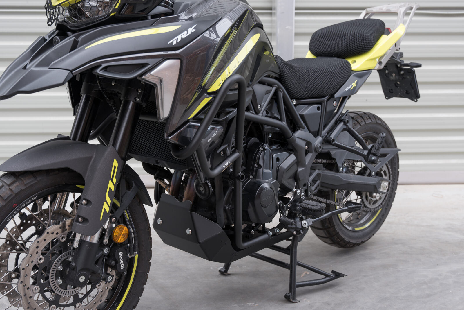 Yakk EXP Crash Bar Black