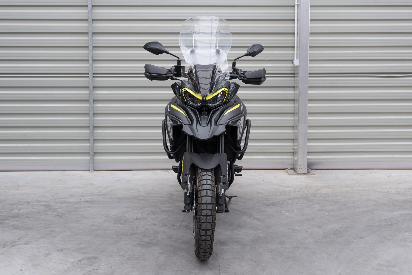 Yakk EXP Headlight Guard Black