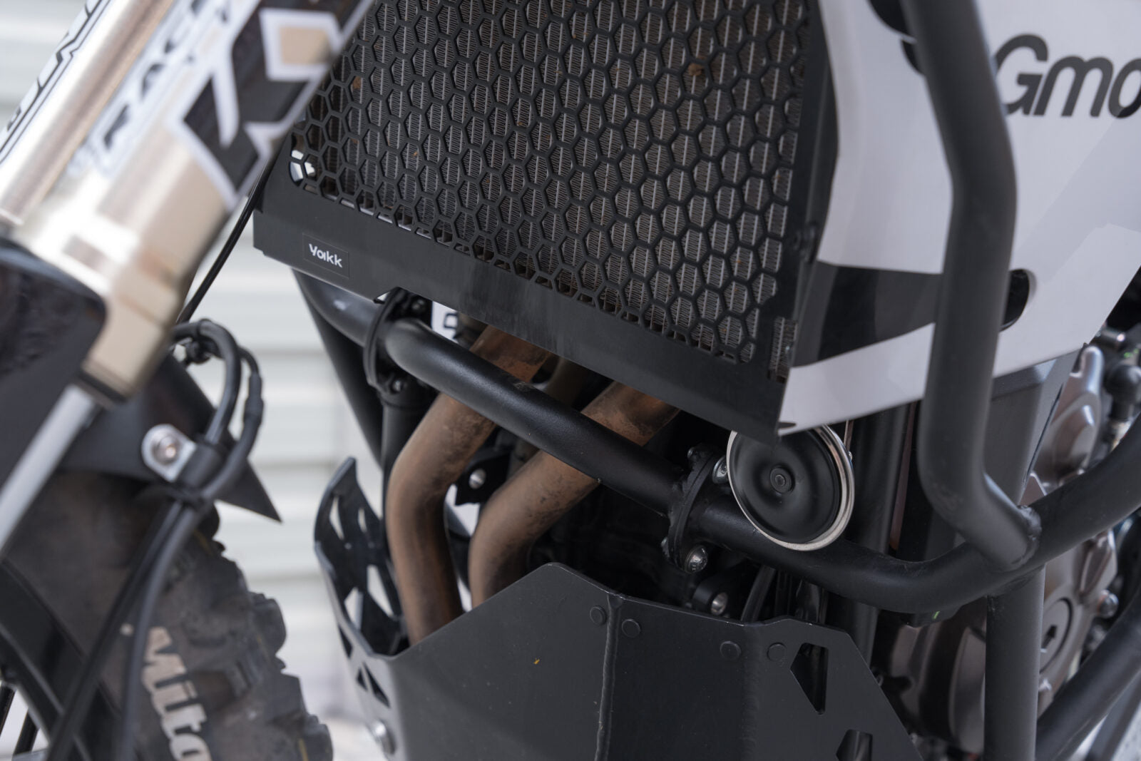 Yakk EXP Crash Bar Connector Black