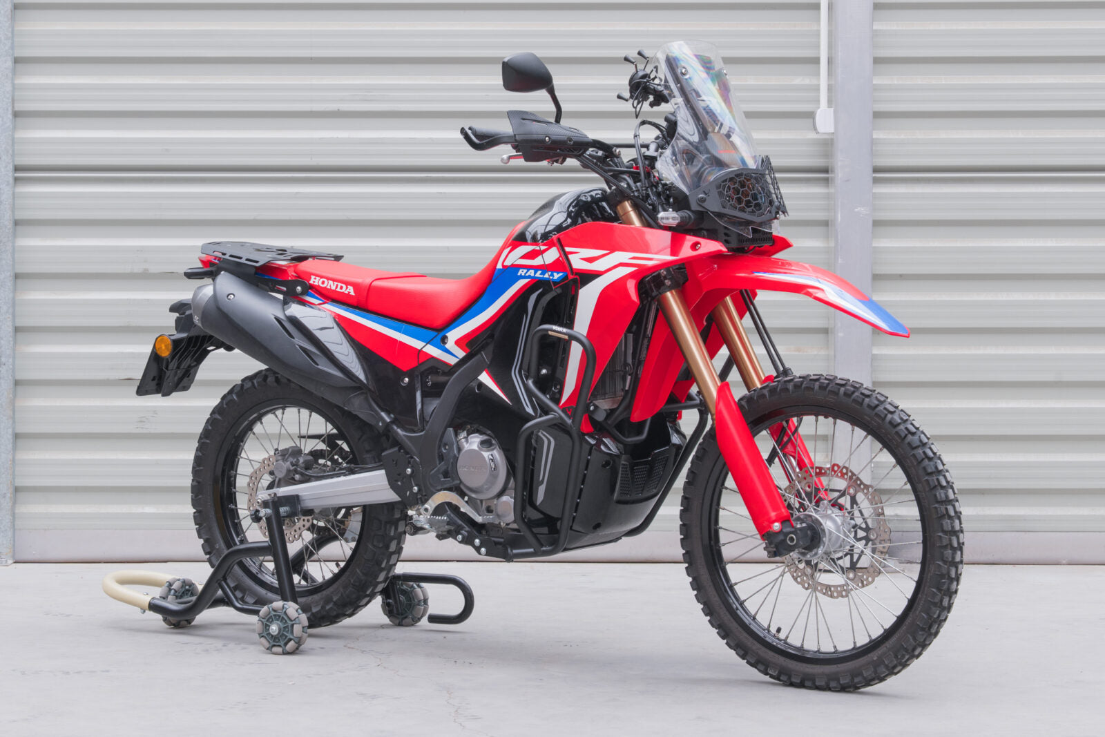 Yakk EXP Crash Bar Black