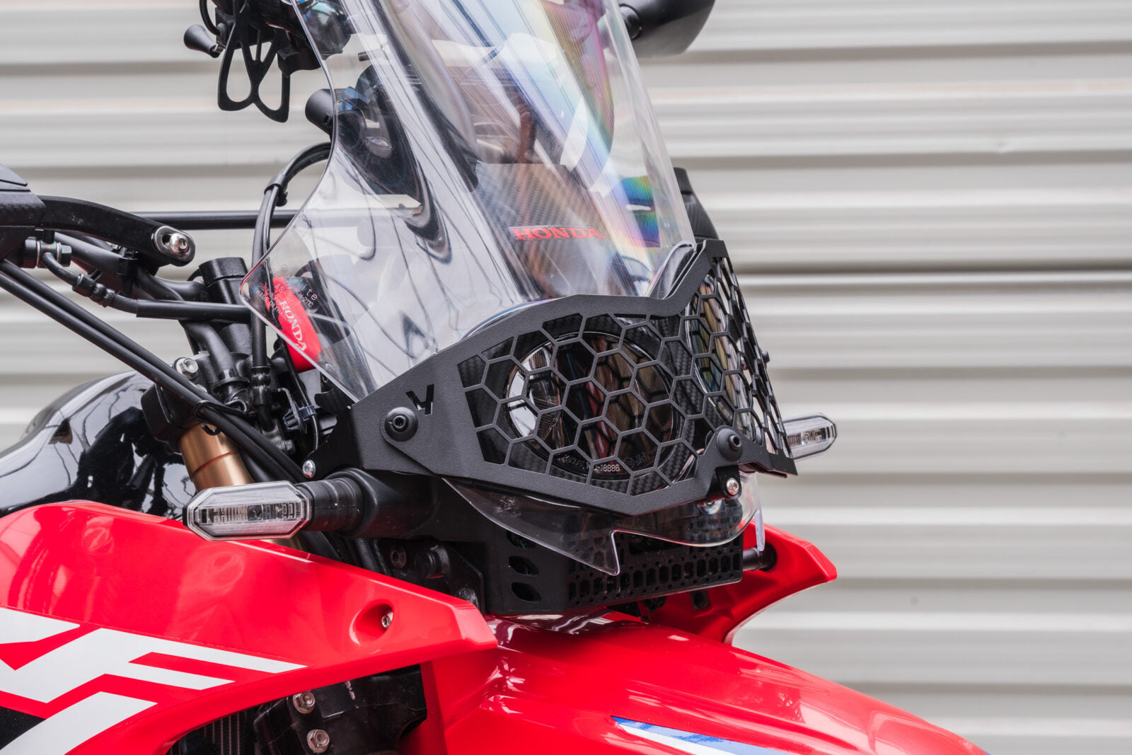 Yakk EXP Headlight Guard