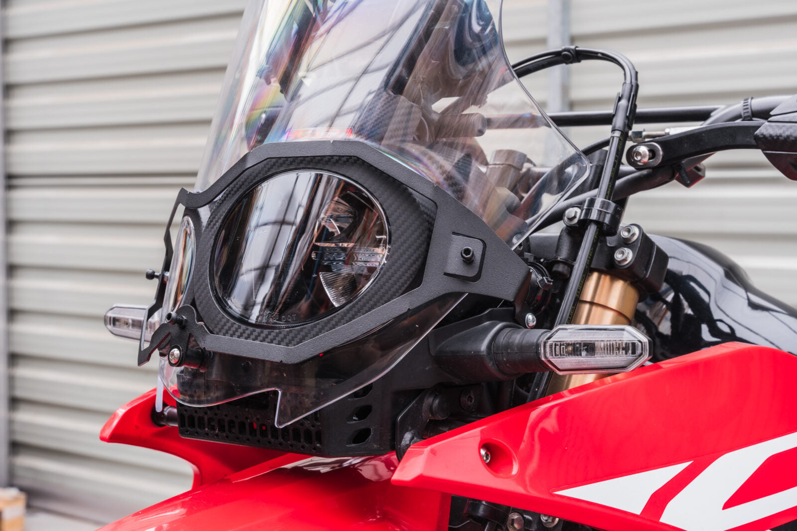 Yakk EXP Headlight Guard