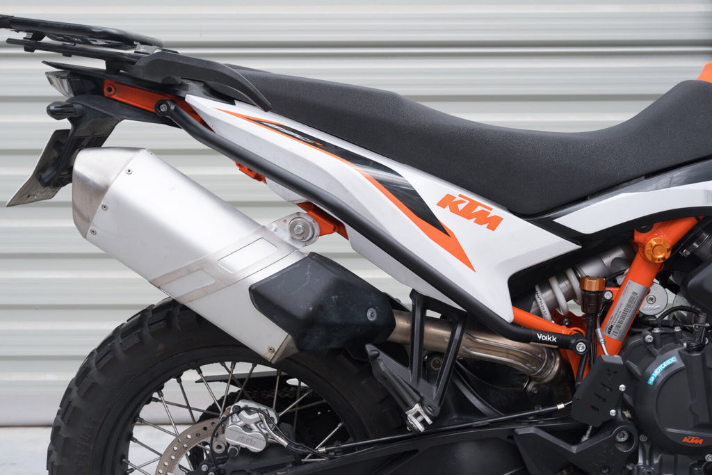 Yakk EXP Rear Crash Bar Black
