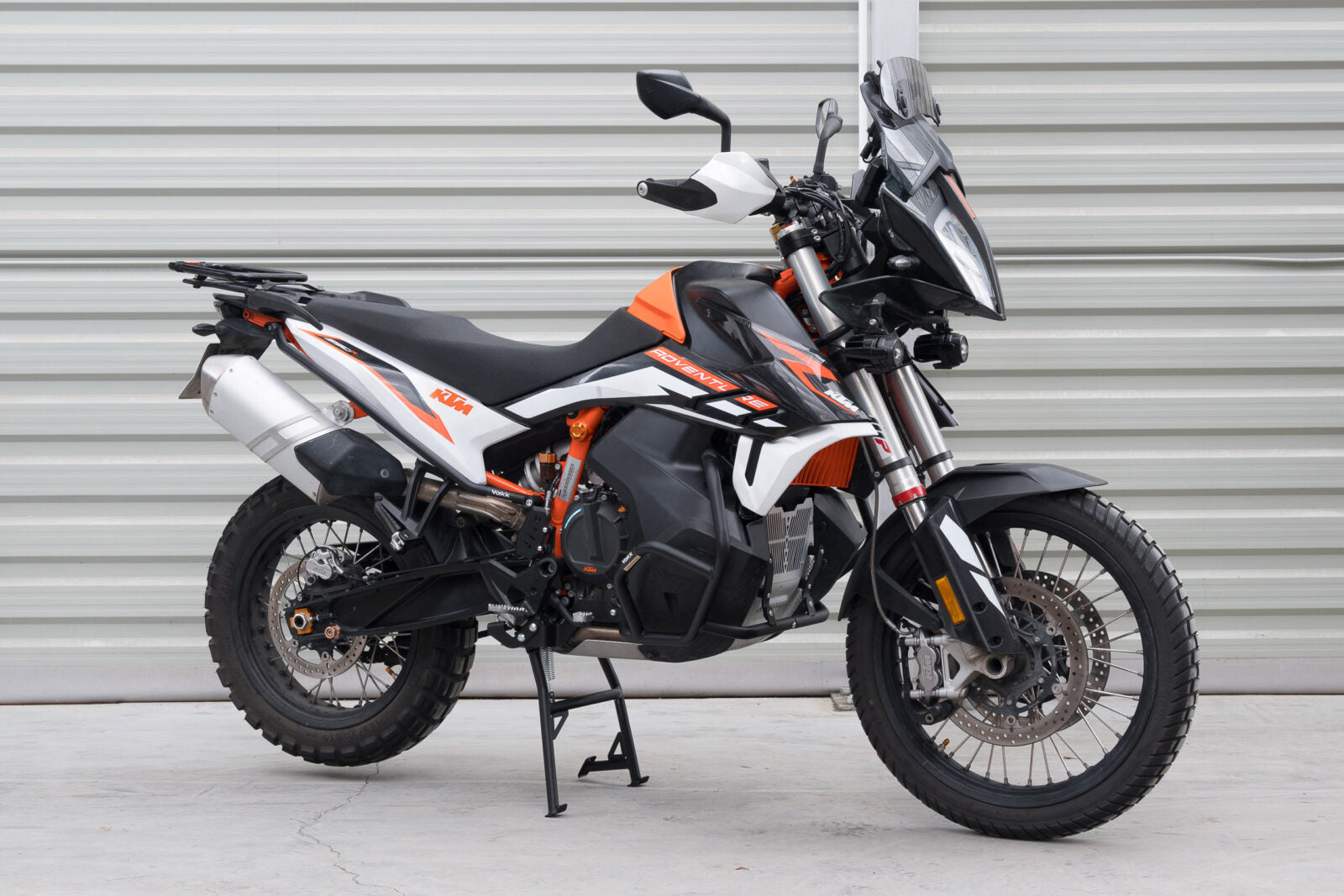 Yakk EXP Rear Crash Bar Black