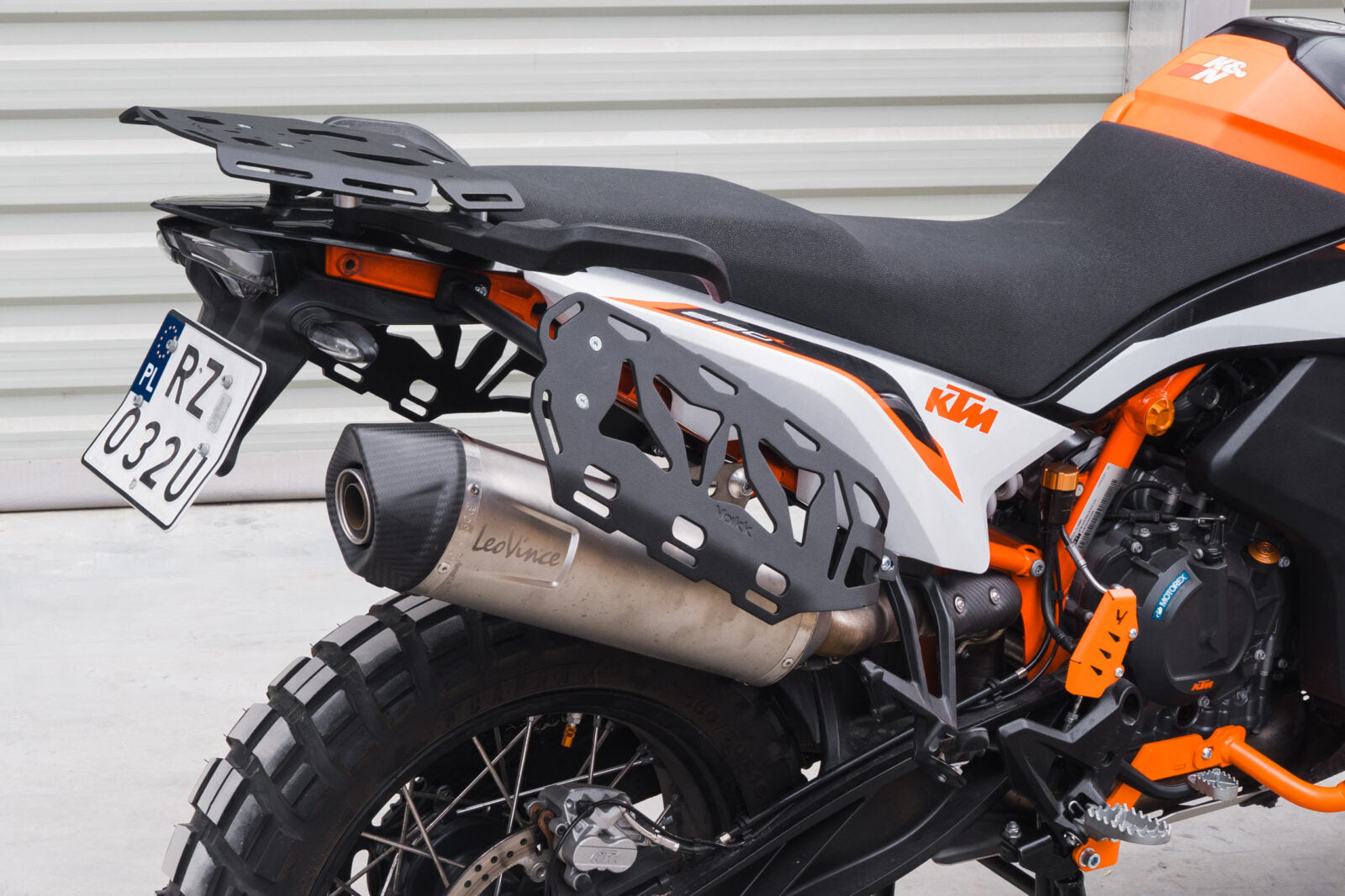 Yakk EXP Side Pannier Rack Black