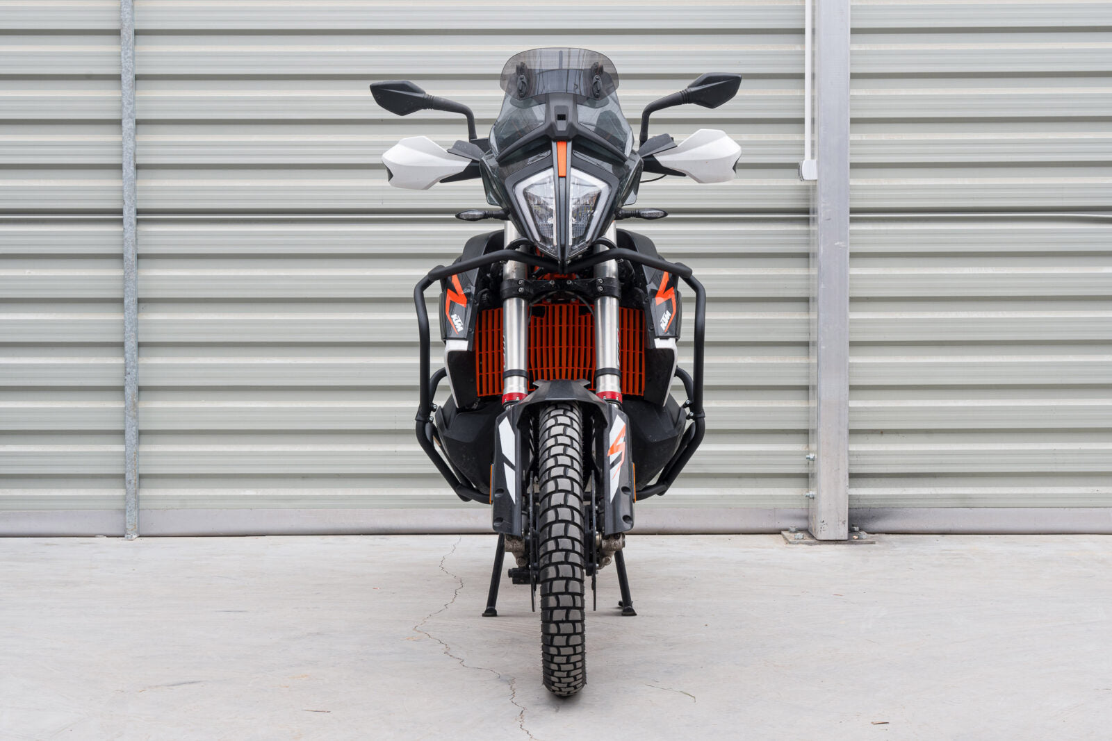 Yakk EXP Upper Crash Bar Black