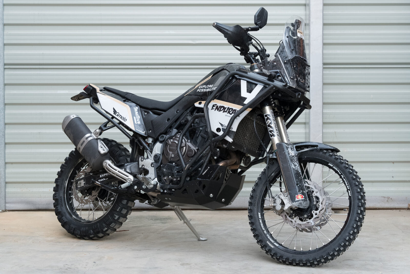 Yakk EXP Engine Guard Black