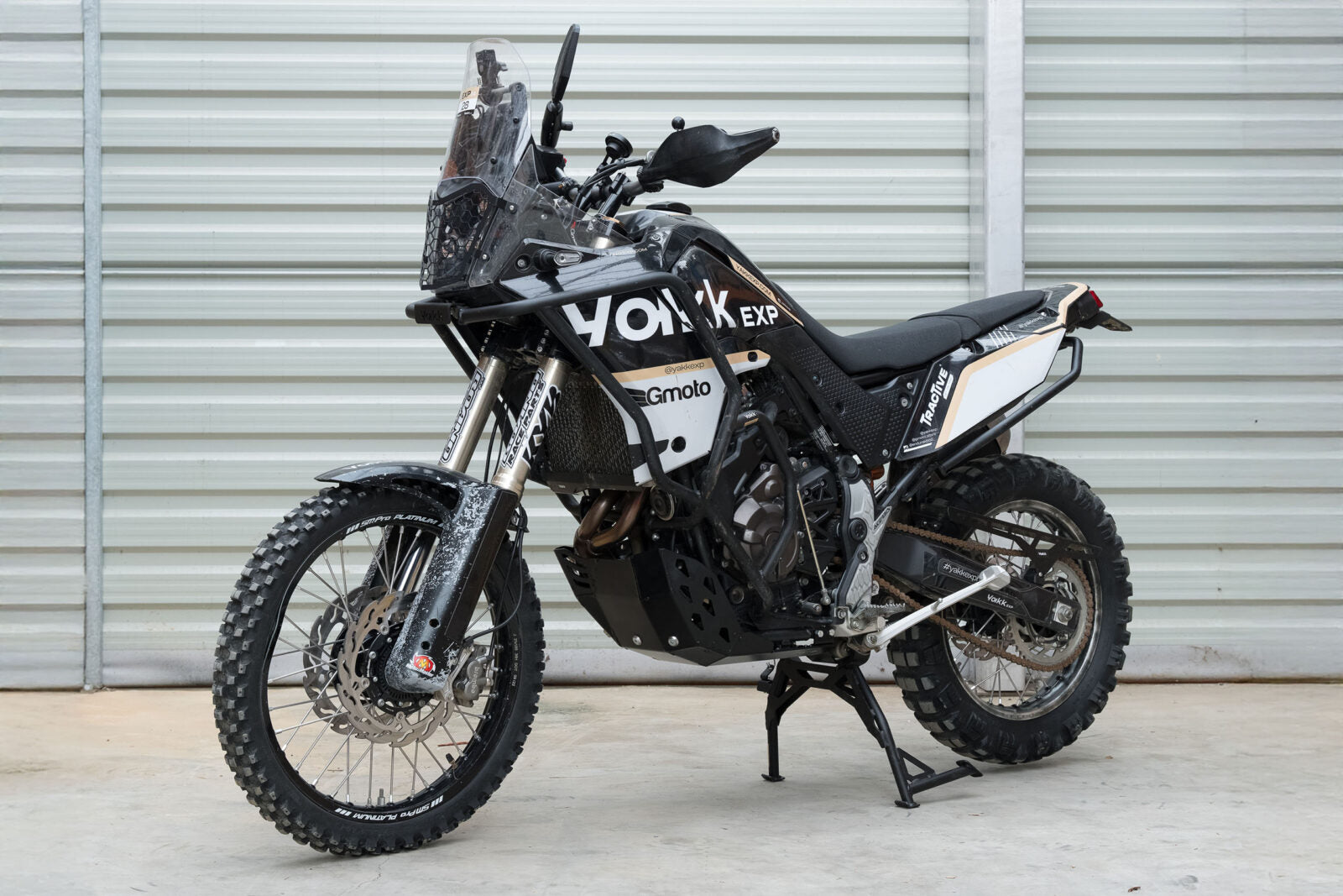 Yakk EXP Engine Guard Black
