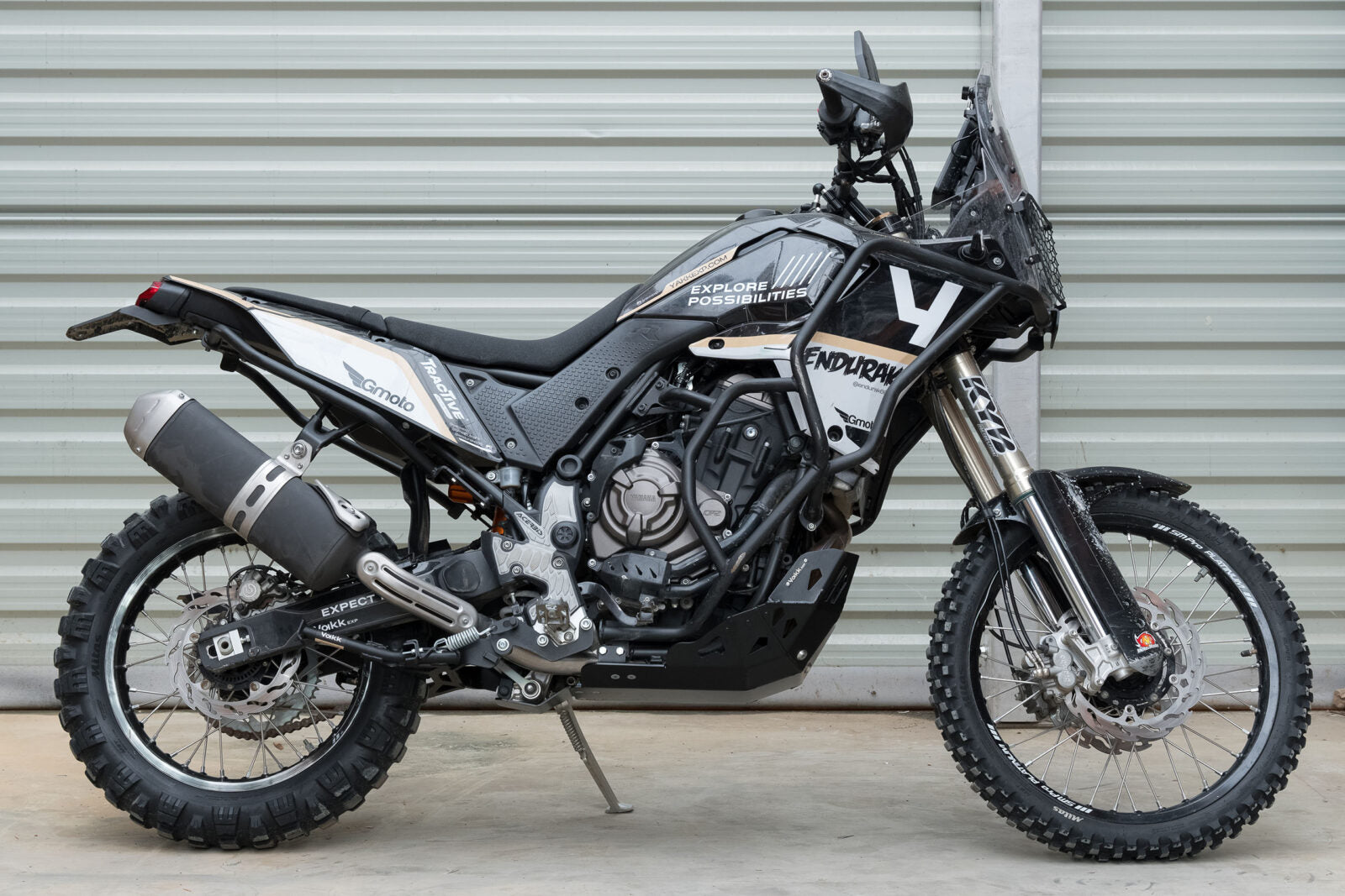 Yakk EXP Engine Guard Black