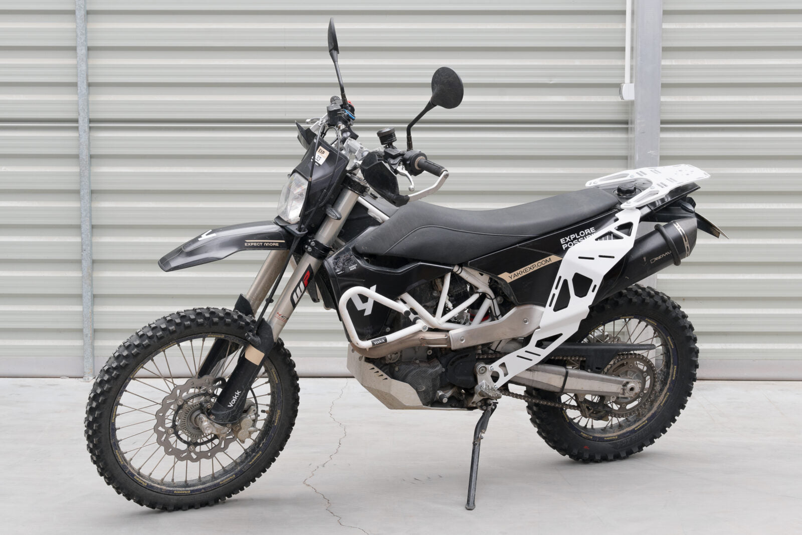 Yakk EXP Side and Centre Pannier Rack White