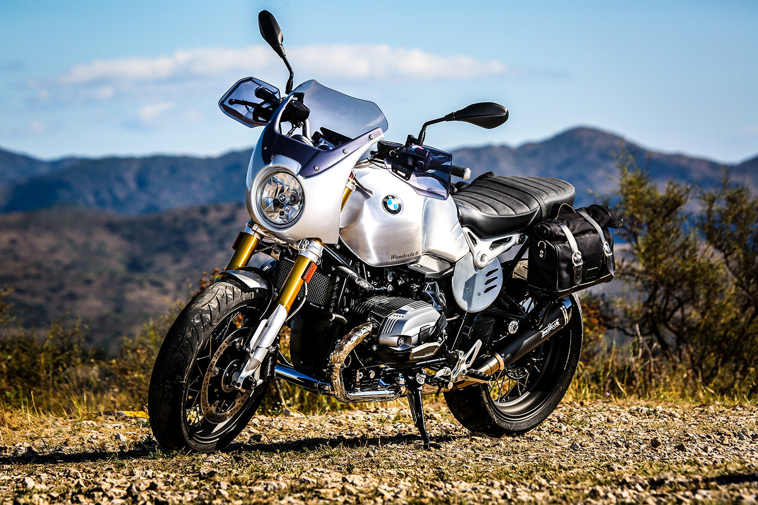 Wunderlich DAYTONA cockpit fairing R nineT