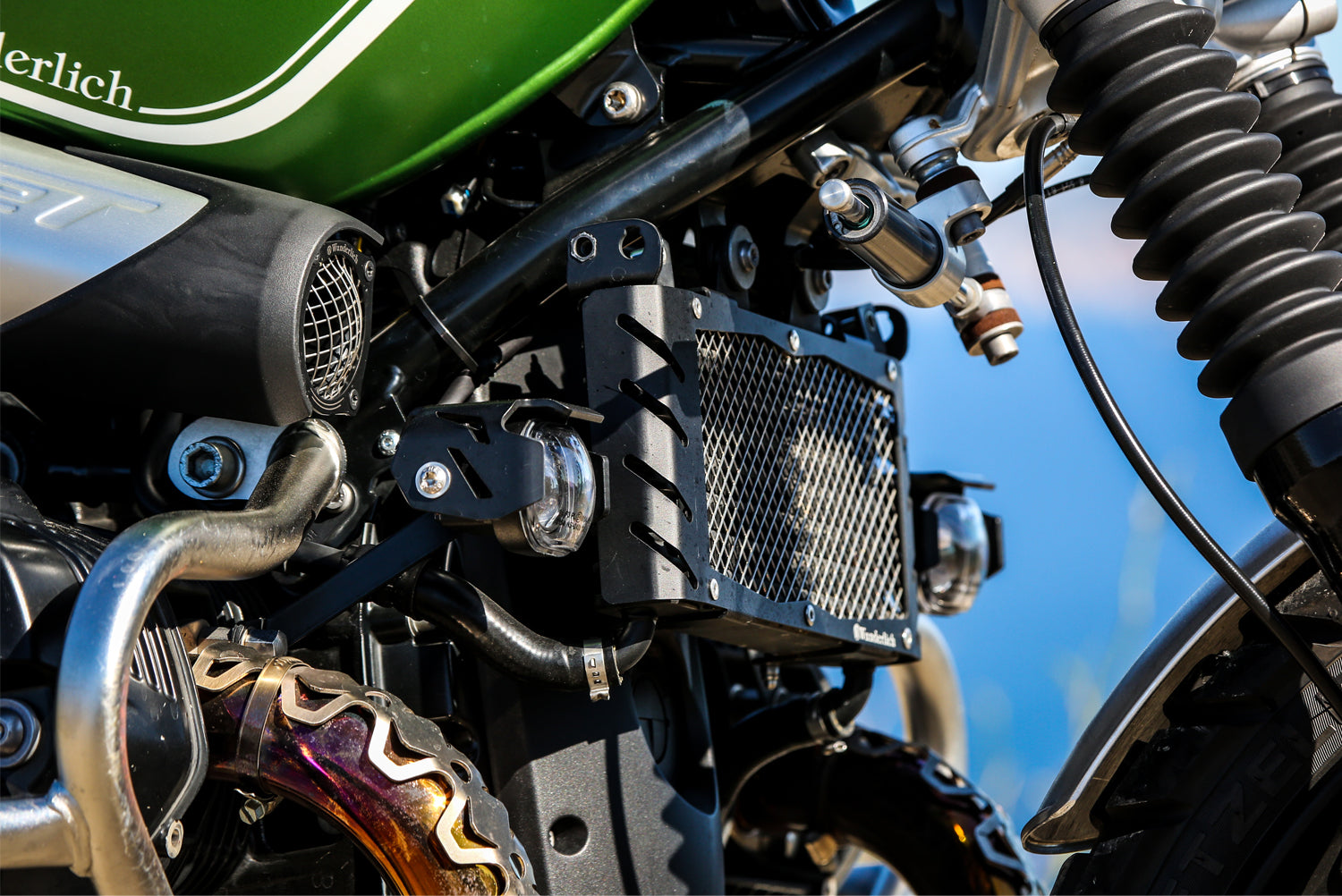 Wunderlich MICROFLOOTER LED auxiliary headlight