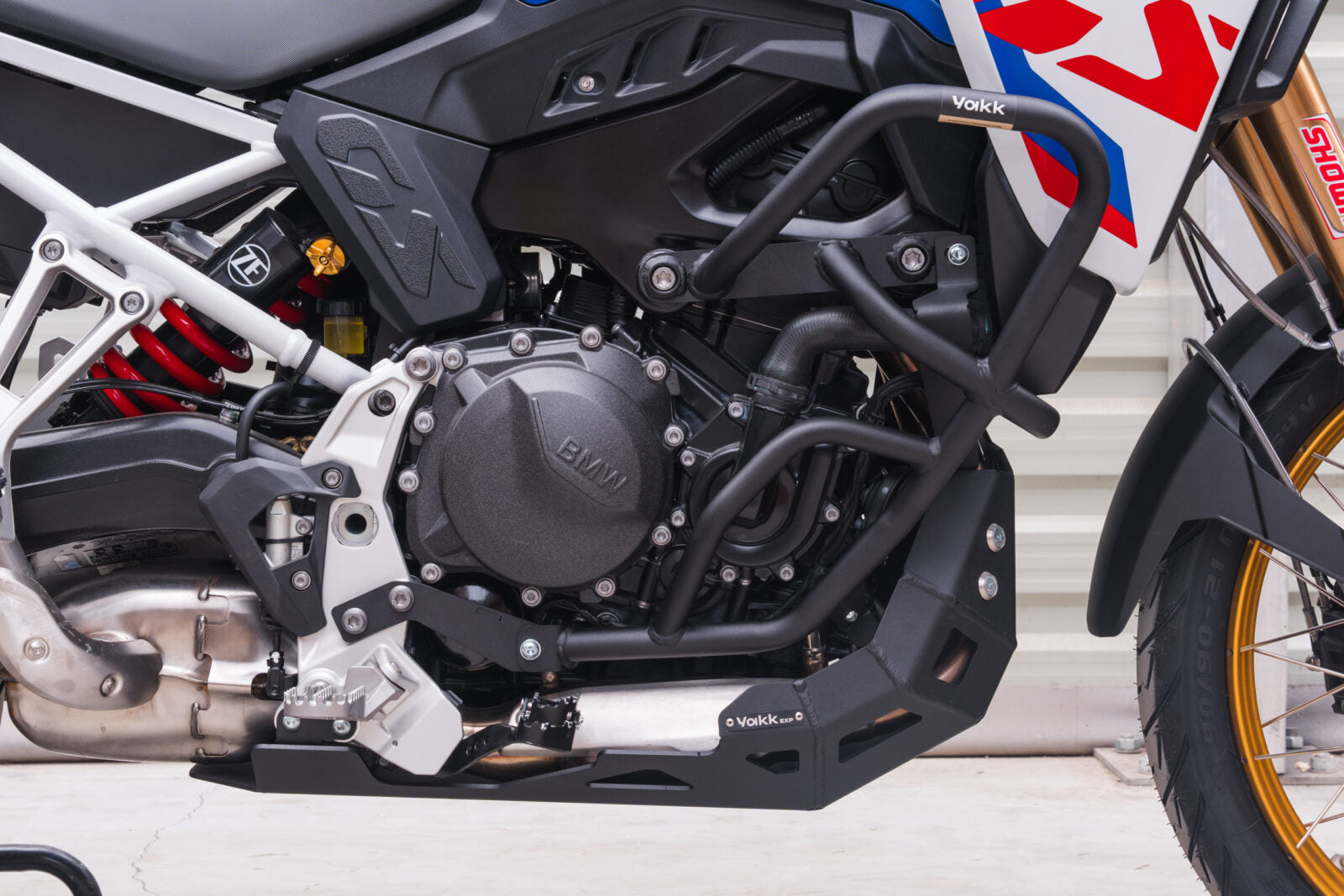 Yakk EXP Lower Crash Bar Black