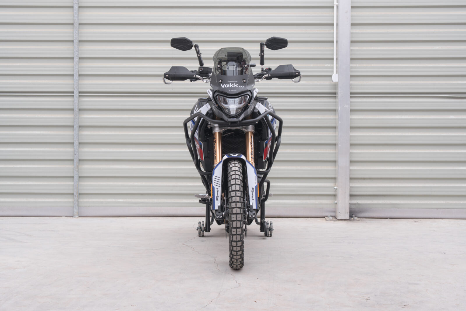 Yakk EXP Heavy Duty Crash Bar Black