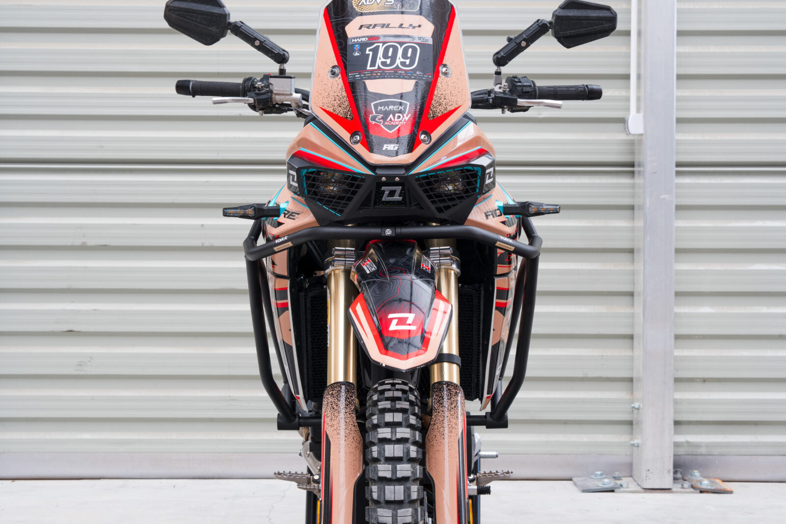 Yakk EXP Crash Bar Black