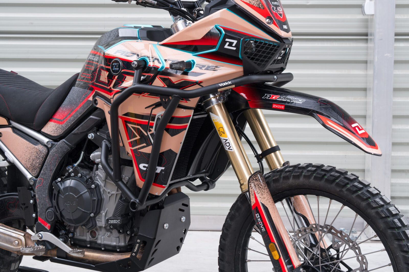 Yakk EXP Crash Bar Black