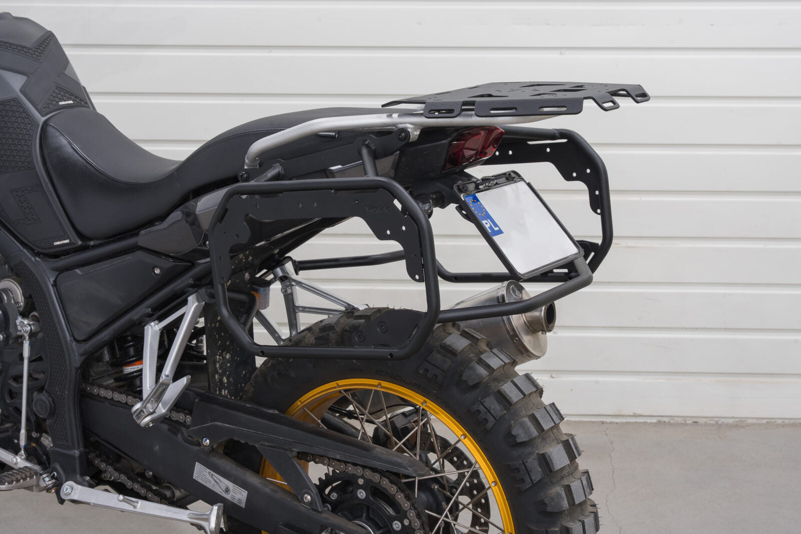 Yakk EXP Side Carrier Black